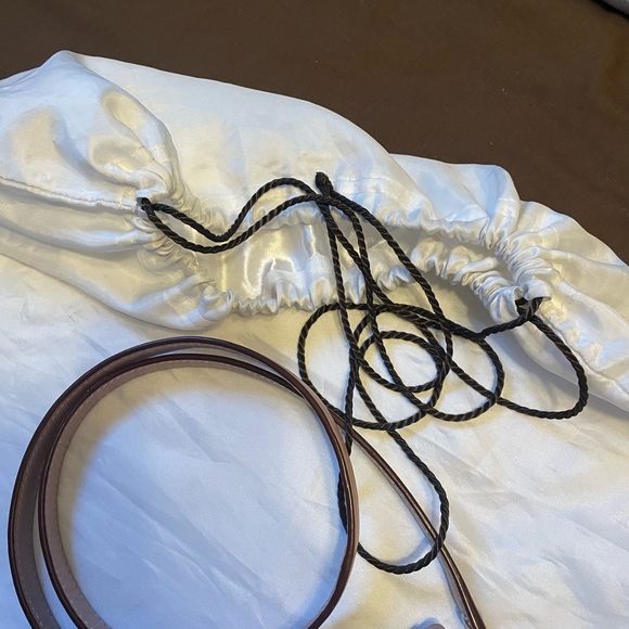 Coach Light Pink Detachable Shoulder/ Crossbody Strap with White Dustbag - Picture 6 of 10